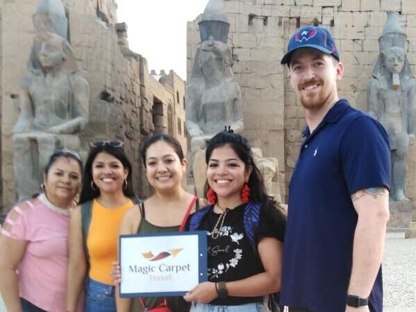 tourists at Luxor temple