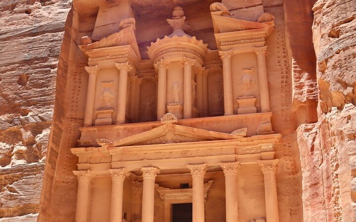 petra tour